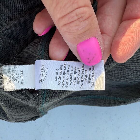 BUNDLE Athleta Women's Hooded Pullover Hoodie and Mock neck sleeveless Size M - Picture 11 of 11